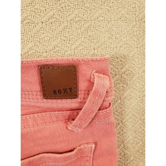 Roxy Denim Shorts Womens 5 Pink Lace Overlay Regular Fit Cut Off Shorts Zip Fly - Picture 7 of 7